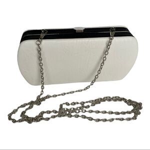‎WHITE W/BLACK TRIM BOXED EVENING BAG